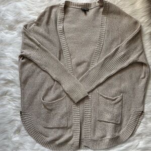 🤍🤍Express Cream Open Sweater with Pockets